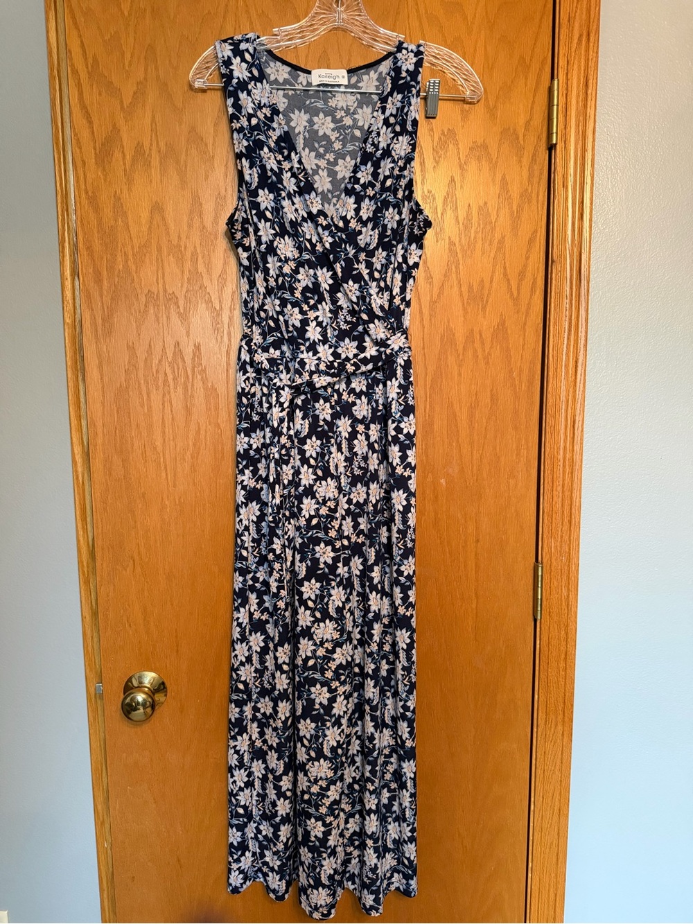 Kaileigh Navy and White Floral Maxi Dress